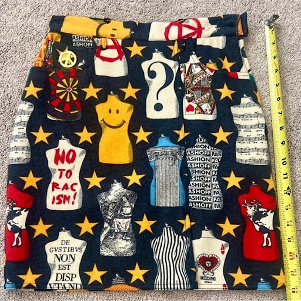 Moschino Vintage Black “No Racism” Iconic Print Mini Skirt - Picture 6 of 11